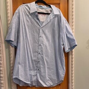 Robert Graham Light Blue Short-Sleeve Button-Down Shirt